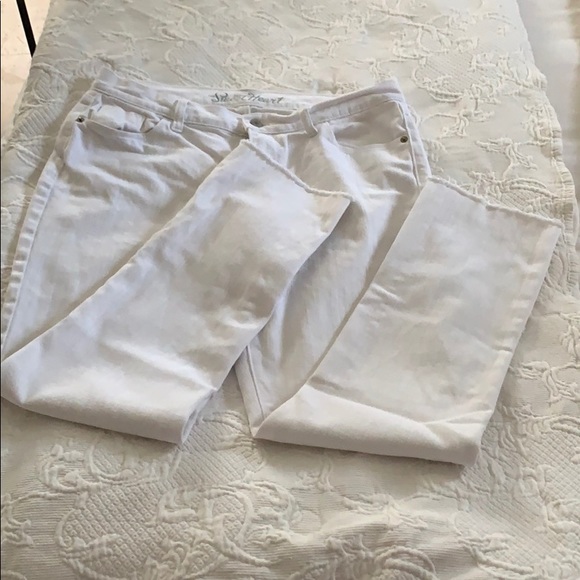 Denim - white high waist cropped ankle  jeans, 10 tall